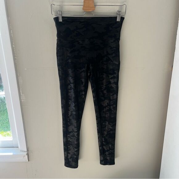 Spanx Faux Leather Legging in Matte Black Camo - Picture 10 of 15